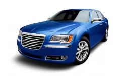 Dywaniki wewnętrzne do Chrysler 300C 2011-... II generacja EU Sedan 4WD