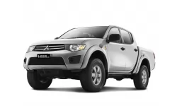 Dywaniki wewnętrzne do Mitsubishi L200 (KAOT) 2006 - 2011 IV generacja EU Pickup dorest 4-drzwiowe krótkie