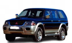 Dywaniki wewnętrzne do Mitsubishi Pajero Sport 1996 - 2008 I generacja EU Crossover
