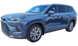 Dywaniki do wnętrza Toyota Grand Highlander (AS10) 2023 - ... IV generacja USA Crossover 7-miejscowy